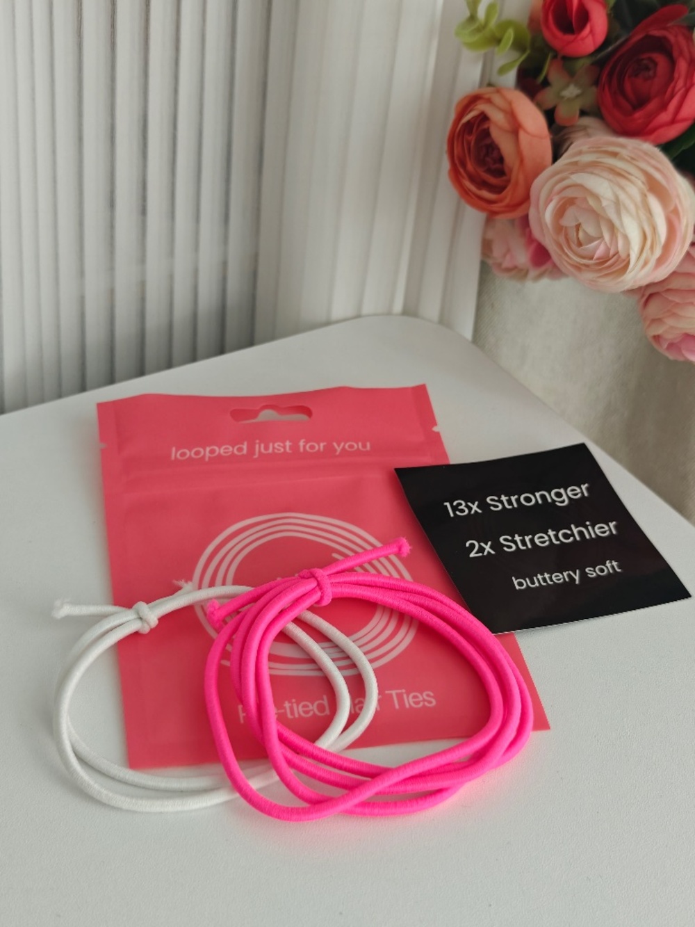 New TIY Pre-Tied Hair Ties (White x 1, Pink x1)